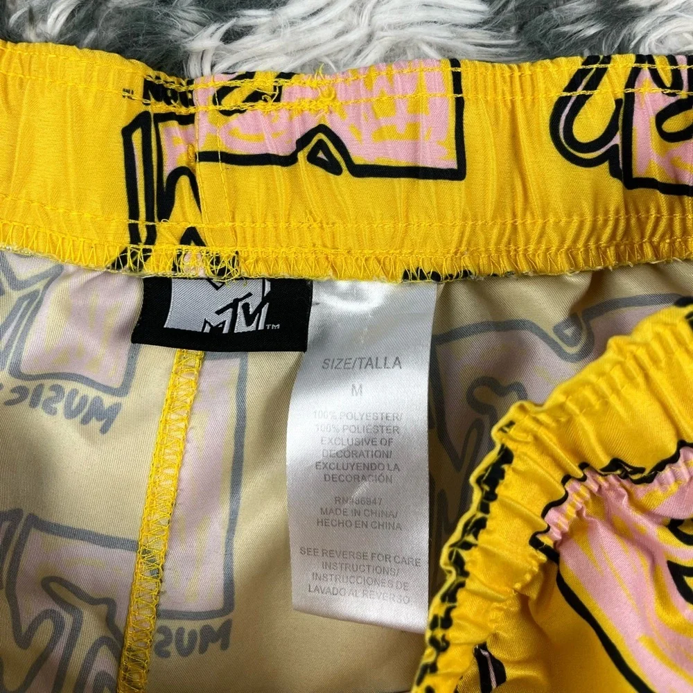 MTV Men's Yellow Pink Swim Trunks Logo Print Size Medium No Lining